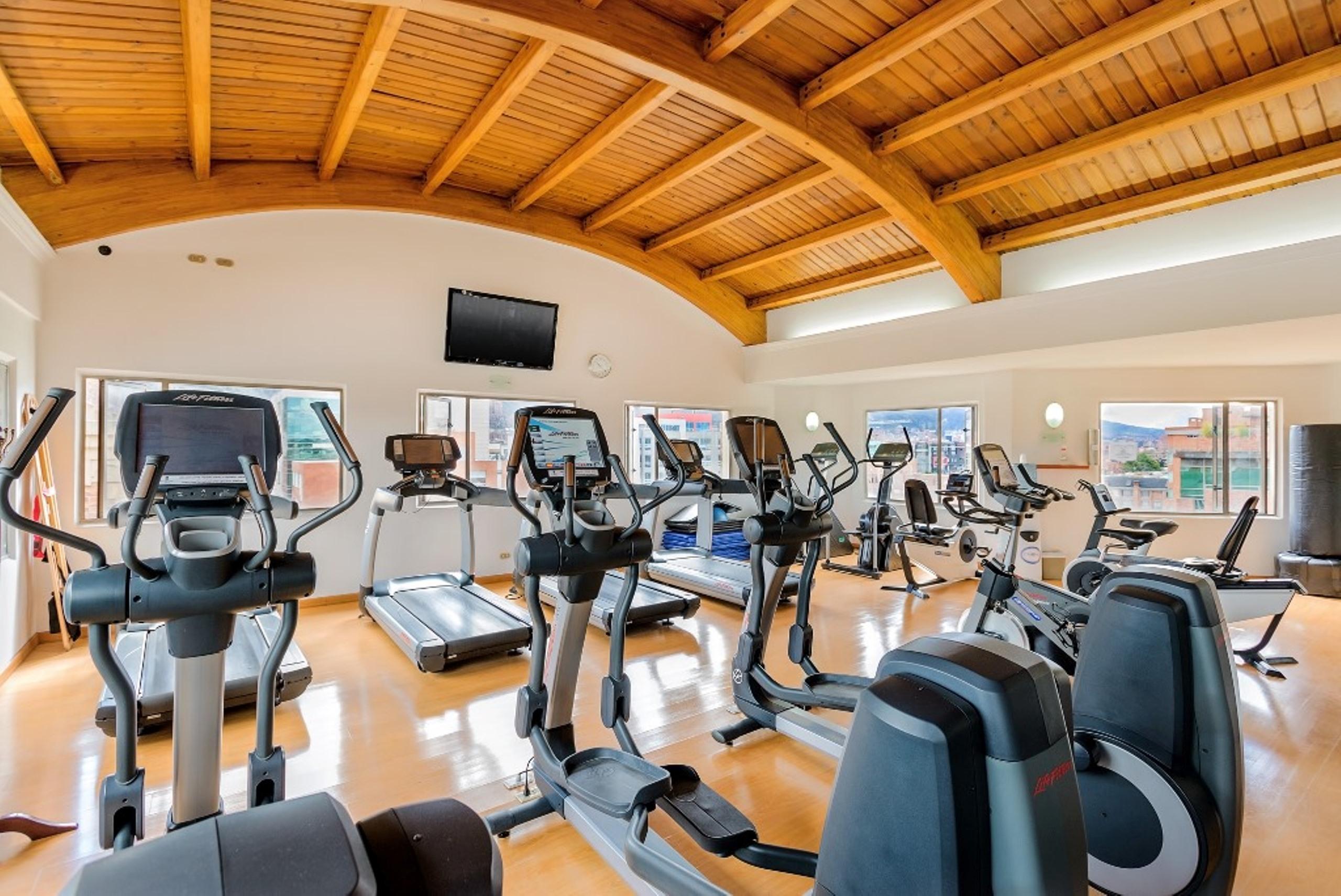 Casa Dann Carlton Hotel & Spa Bogota Exterior photo The Fitness Centre at the University of Bath