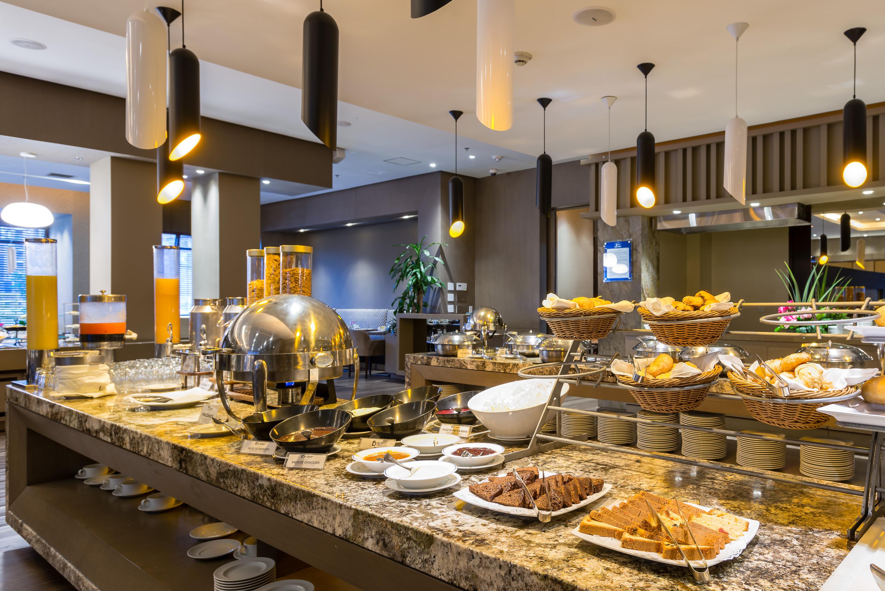 Casa Dann Carlton Hotel & Spa Bogota Exterior photo A buffet at a hotel
