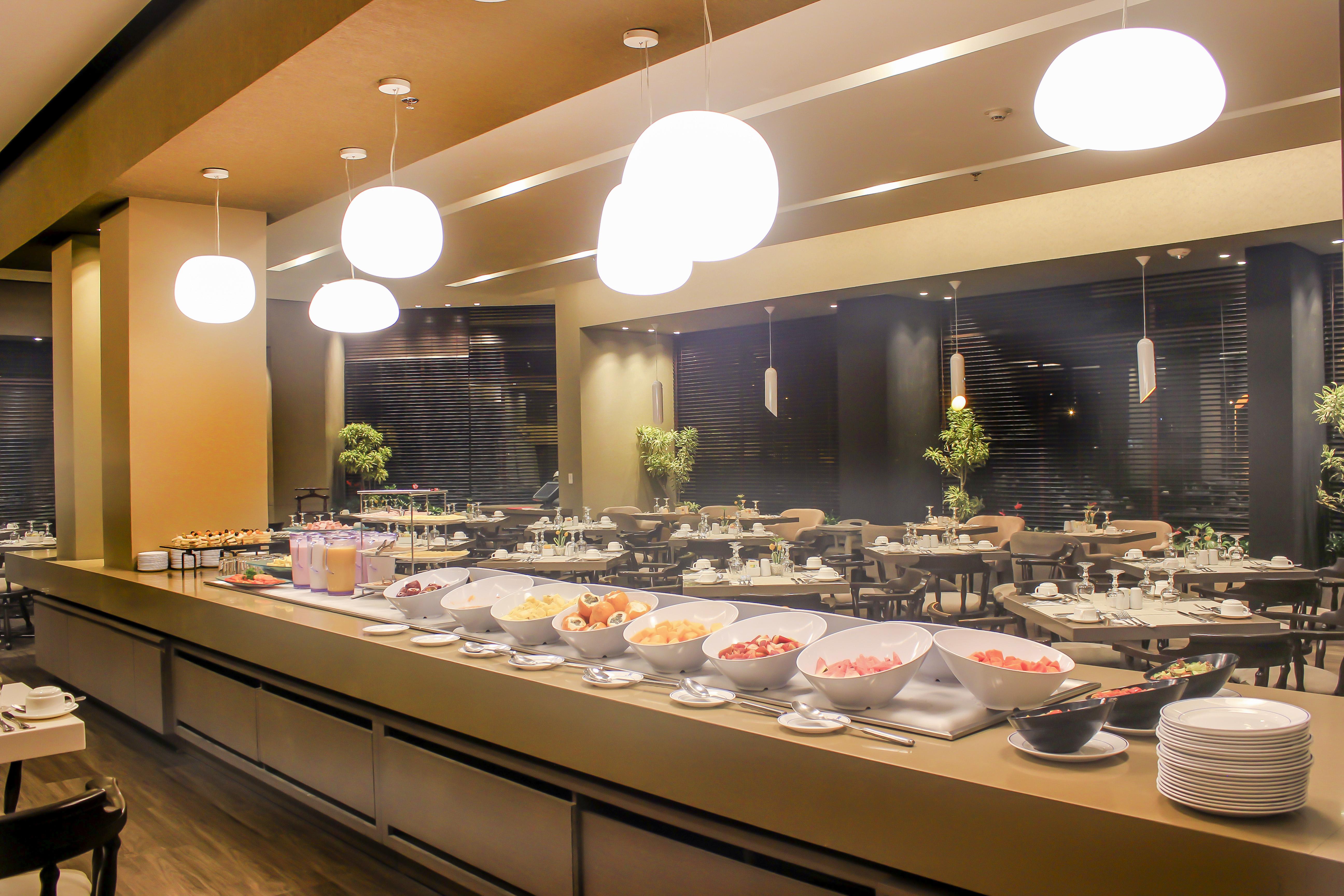 Casa Dann Carlton Hotel & Spa Bogota Exterior photo The buffet at the restaurant