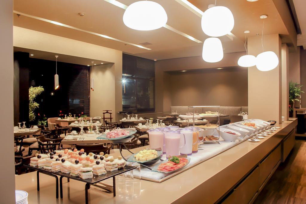 Casa Dann Carlton Hotel & Spa Bogota Exterior photo The buffet at the hotel