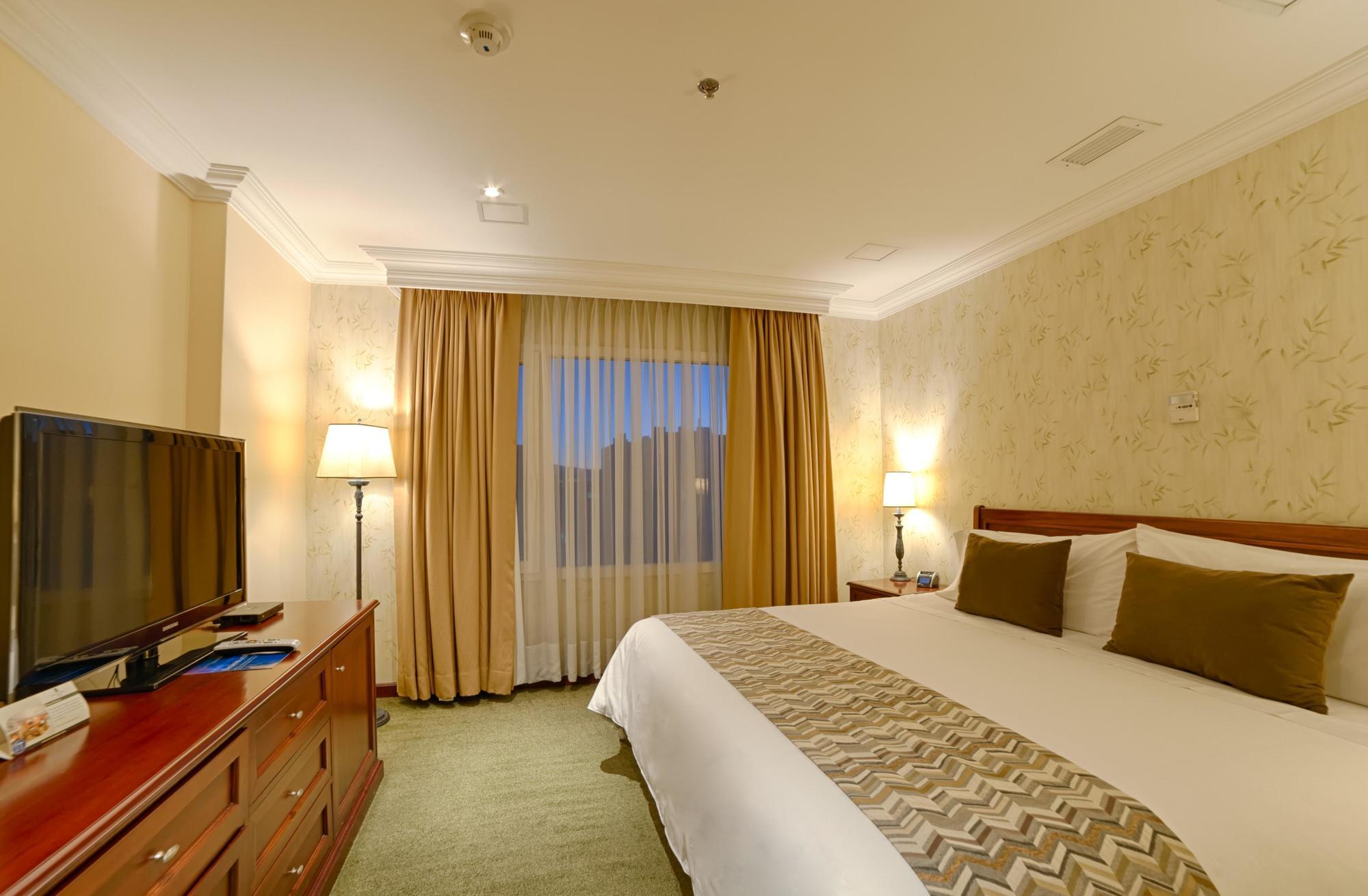 Casa Dann Carlton Hotel & Spa Bogota Exterior photo A bedroom at the hotel